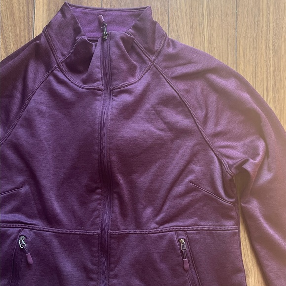 Kirkland Women Signature Purple Jacket Fleece Full Size Small - Picture 8 of 9